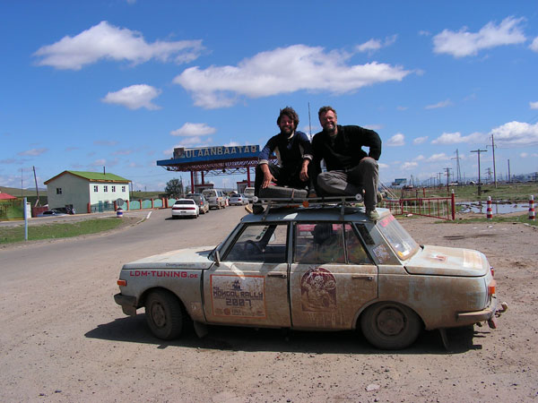 The adventure Mongol Rallye - 16000km with an Wartburg 353