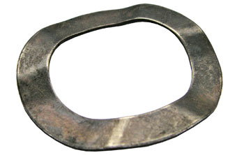 picture of article Waved washer for crank shaft