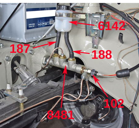 Picture: Mounted brake master cylinder, for example at one of our customers restoring cars.
<br>The picture only dispaly the mounting position. All other parts except the brake master cylinder itself are not part of this offer!