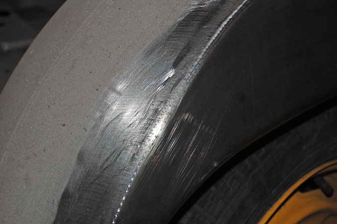 Bodywork. View of the rear wheel arch. If you take care when welding in the wheel arches, it looks as if nothing had ever been wrong.